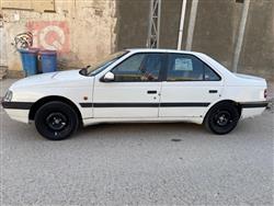 Peugeot 405